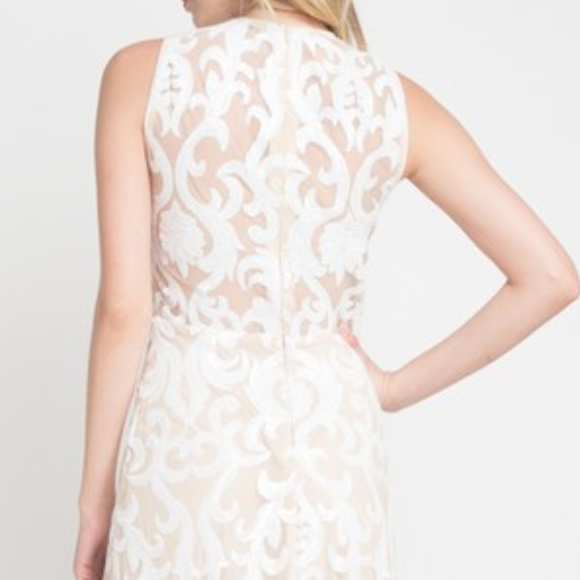 LAST 1!! SEQUIN GOWN - Picture 2 of 4